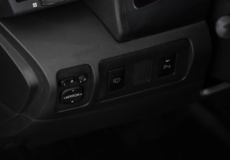 Подержанный автомобиль Toyota Camry Sedan 2011 года (19 фото)