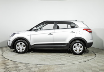 Подержанный автомобиль Hyundai Creta 2018 года (8 фото)
