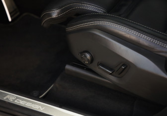 Подержанный автомобиль Volvo XC90 2019 года (29 фото)