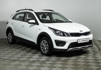 Подержанный автомобиль Kia Rio Hatchback 2020 года (3 фото)