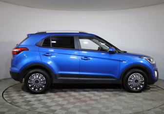 Подержанный автомобиль Hyundai Creta 2021 года (4 фото)