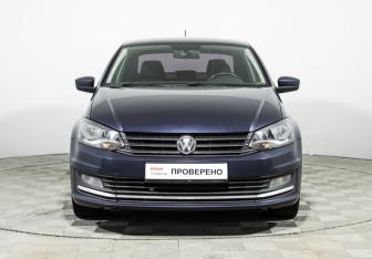 Подержанный автомобиль Volkswagen Polo Sedan 2016 года (2 фото)