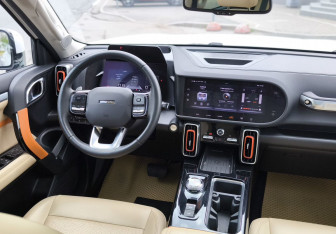 Подержанный автомобиль Haval Dargo 2023 года (16 фото)