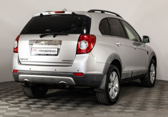 Подержанный автомобиль Chevrolet Captiva 2008 года (5 фото)