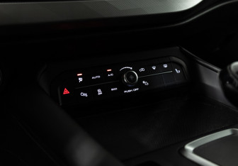 Подержанный автомобиль Haval F7x 2022 года (22 фото)