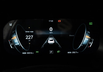 Подержанный автомобиль Москвич 3 2023 года (12 фото)