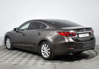 Подержанный автомобиль Mazda 6 Sedan 2015 года (8 фото)