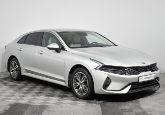 Подержанный автомобиль Kia K5 2021 года (3 фото)
