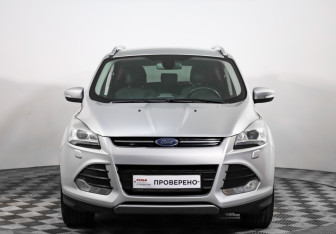 Подержанный автомобиль Ford Kuga 2016 года (2 фото)