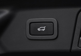 Подержанный автомобиль Land Rover Range Rover Velar 2019 года (39 фото)