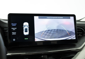 Подержанный автомобиль Haval F7 2024 года (16 фото)