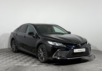Подержанный автомобиль Toyota Camry Sedan 2022 года (3 фото)