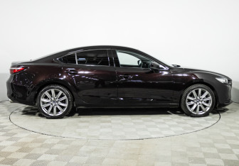 Подержанный автомобиль Mazda 6 Sedan 2023 года (4 фото)