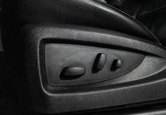 Подержанный автомобиль Chevrolet Tahoe 2016 года (15 фото)