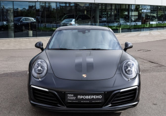 Подержанный автомобиль Porsche 911 Coupe 2016 года (5 фото)