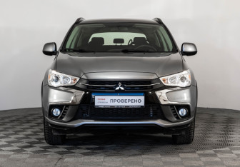 Подержанный автомобиль Mitsubishi ASX 2018 года (2 фото)