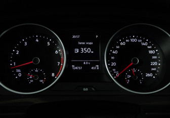 Подержанный автомобиль Volkswagen Tiguan 2019 года (12 фото)