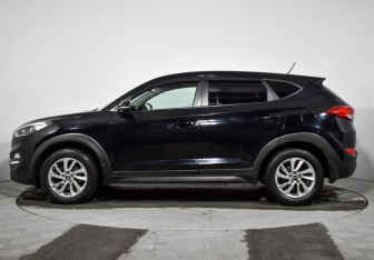 Подержанный автомобиль Hyundai Tucson 2016 года (8 фото)