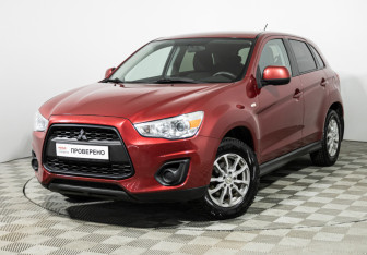 Подержанный автомобиль Mitsubishi ASX 2014 года (1 фото)