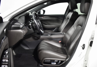 Подержанный автомобиль Mazda 6 Sedan 2018 года (10 фото)