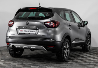 Подержанный автомобиль Renault Kaptur 2017 года (5 фото)