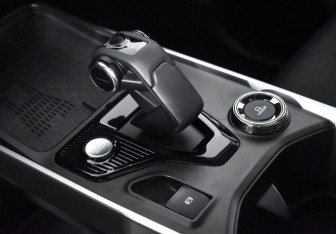 Подержанный автомобиль Haval H3 2024 года (9 фото)