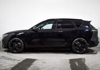 Подержанный автомобиль Voyah Free 2023 года (8 фото)