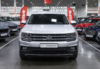 Подержанный автомобиль Volkswagen Teramont 2018 года (3 фото)