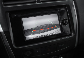 Подержанный автомобиль Mitsubishi ASX 2013 года (13 фото)
