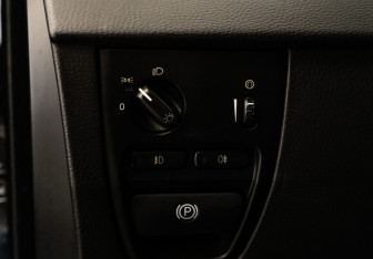 Подержанный автомобиль Volvo XC90 2008 года (19 фото)