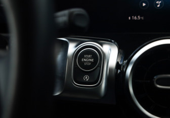 Подержанный автомобиль Mercedes-Benz GLB 2020 года (22 фото)