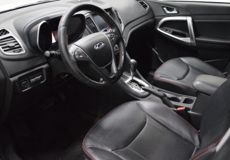 Подержанный автомобиль Chery Tiggo 5 2015 года (10 фото)