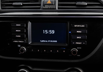 Подержанный автомобиль Kia Rio Sedan 2017 года (14 фото)