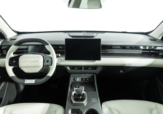 Подержанный автомобиль Jetour Dashing 2023 года (13 фото)