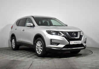 Подержанный автомобиль Nissan X-Trail 2021 года (3 фото)