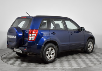 Подержанный автомобиль Suzuki Grand Vitara 2014 года (5 фото)