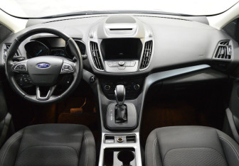 Подержанный автомобиль Ford Kuga 2019 года (14 фото)