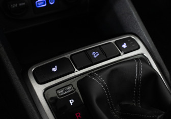 Подержанный автомобиль Hyundai Creta 2017 года (17 фото)