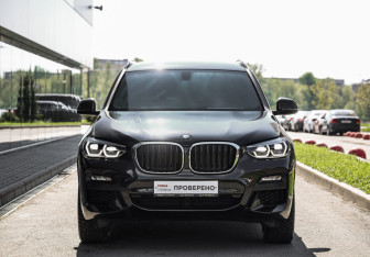 Подержанный автомобиль BMW X3 2020 года (4 фото)