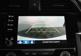 Подержанный автомобиль Honda Civic Sedan 2020 года (16 фото)
