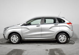 Подержанный автомобиль LADA (ВАЗ) XRAY 2021 года (7 фото)