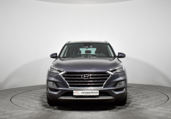 Подержанный автомобиль Hyundai Tucson 2020 года (2 фото)