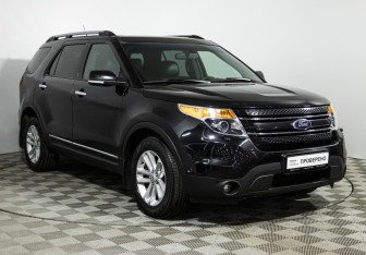 Подержанный автомобиль Ford Explorer 2014 года (3 фото)