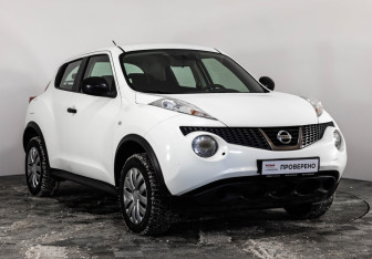 Подержанный автомобиль Nissan Juke 2012 года (3 фото)