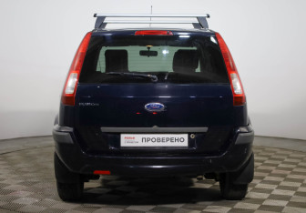 Подержанный автомобиль Ford Fusion 2007 года (5 фото)