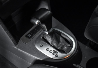 Подержанный автомобиль Volkswagen Touran 2007 года (11 фото)