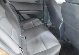 Подержанный автомобиль Hyundai Creta 2017 года (13 фото)