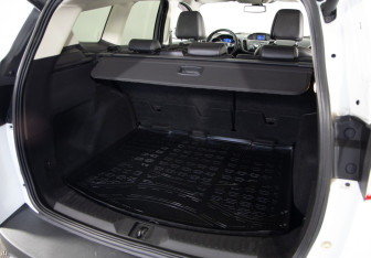 Подержанный автомобиль Ford Kuga 2013 года (21 фото)
