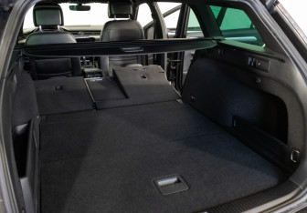 Подержанный автомобиль Volkswagen Passat Wagon 2018 года (30 фото)