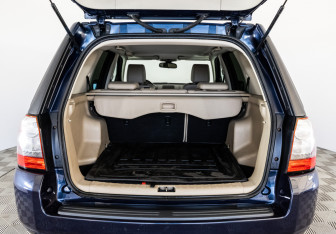 Подержанный автомобиль Land Rover Freelander 2010 года (24 фото)